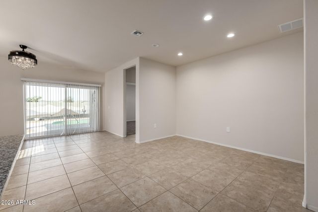 18348 W ARTEMISA Avenue, Wittmann, AZ 85361