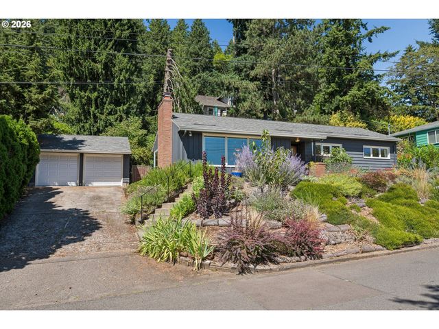 9505 Ne THOMPSON St, Portland, OR 97220