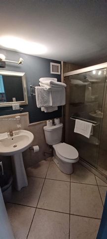 19201 Collins Avenue 1105, Sunny Isles Beach, FL 33160