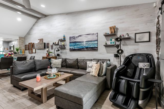 7418 Victory Lane 9805, Delray Beach, FL 33446