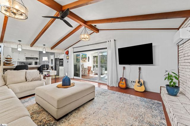 401 Clairmont Drive, Greenwood, SC 29649