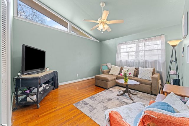 401 Clairmont Drive, Greenwood, SC 29649