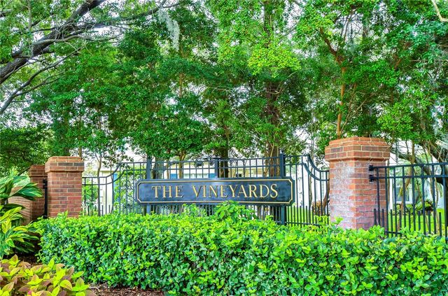 8907 ASHFORD GABLES, Tampa, FL 33626