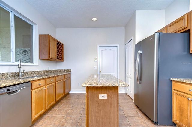 8907 ASHFORD GABLES, Tampa, FL 33626
