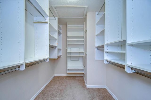 8907 ASHFORD GABLES, Tampa, FL 33626