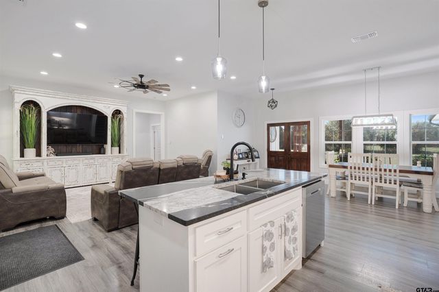25 CR 3215, Pittsburg, TX 75686