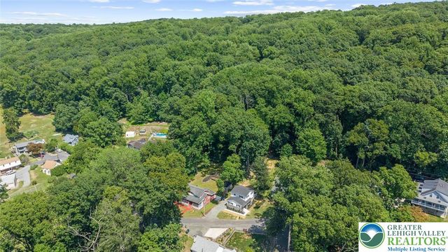 82 white oak Lane, Salisbury Twp, PA 18049