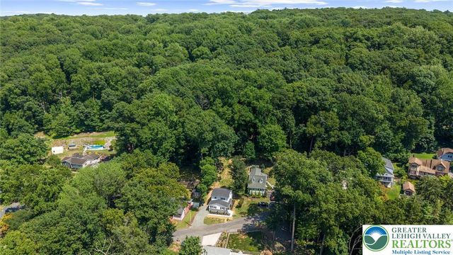 82 white oak Lane, Salisbury Twp, PA 18049