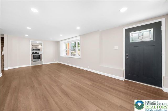 82 white oak Lane, Salisbury Twp, PA 18049