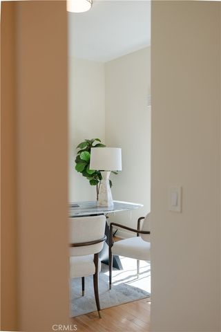 877 N Oakland, Pasadena, CA 91104
