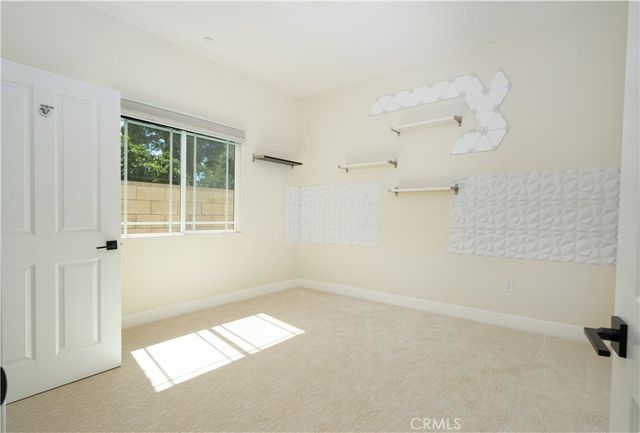 877 N Oakland, Pasadena, CA 91104