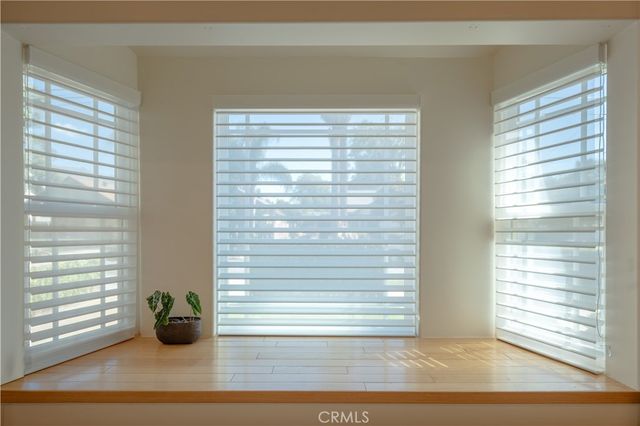877 N Oakland, Pasadena, CA 91104