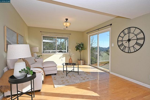 12 Westminster Place, Lafayette, CA 94549