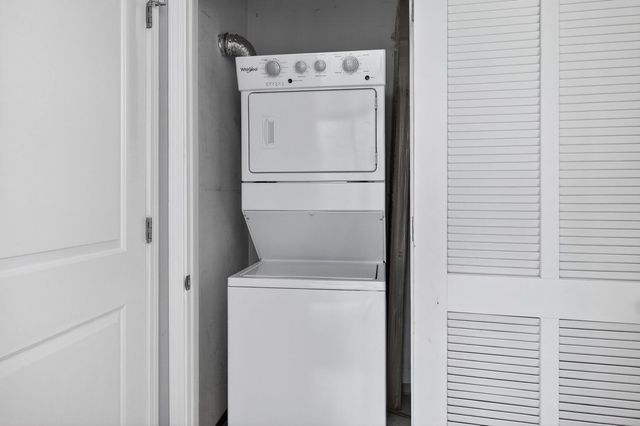 225 N Columbus Drive 5411, Chicago, IL 60601