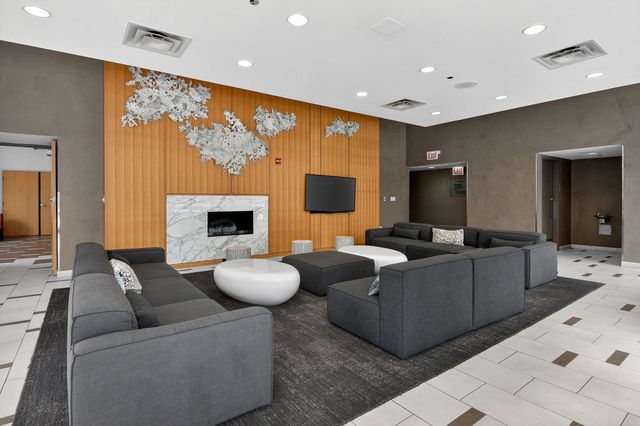 225 N Columbus Drive 5411, Chicago, IL 60601