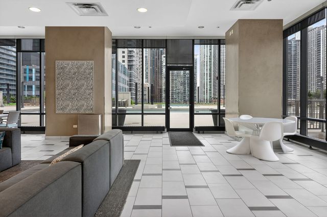 225 N Columbus Drive 5411, Chicago, IL 60601