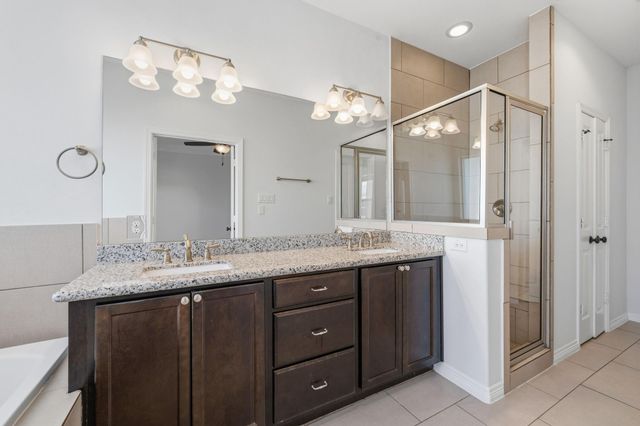 617 W 24th Street, Houston, TX 77008