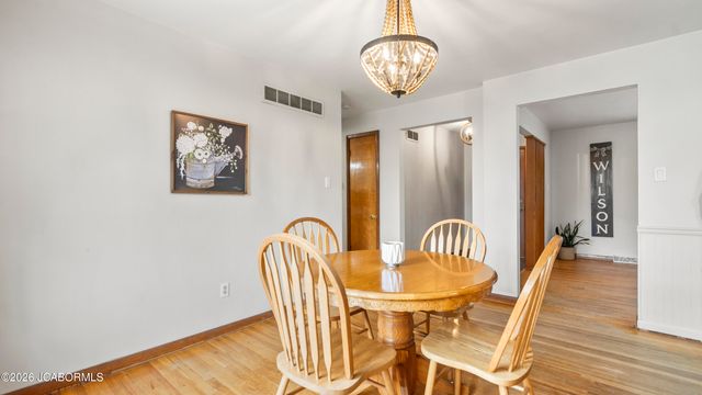 246 LANDWEHR HILLS ROAD, Jefferson City, MO 65101