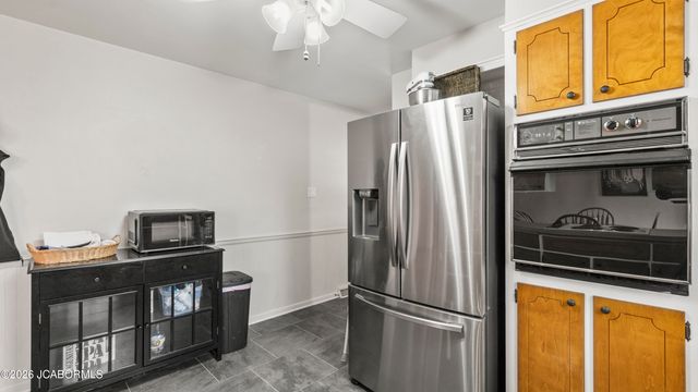 246 LANDWEHR HILLS ROAD, Jefferson City, MO 65101