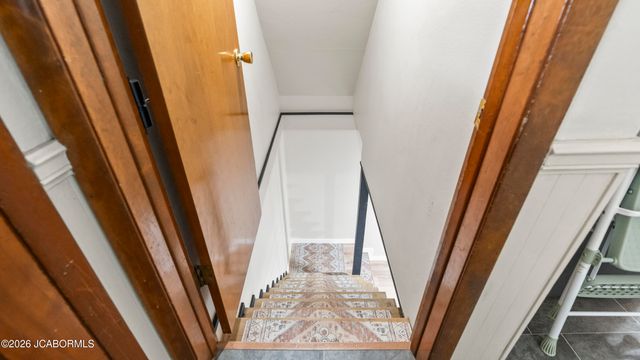 246 LANDWEHR HILLS ROAD, Jefferson City, MO 65101