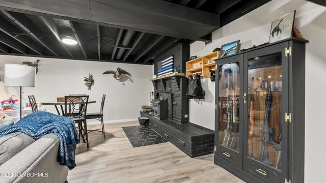 246 LANDWEHR HILLS ROAD, Jefferson City, MO 65101