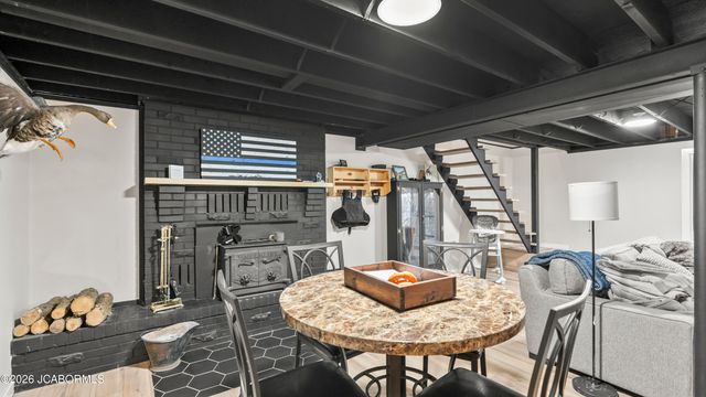 246 LANDWEHR HILLS ROAD, Jefferson City, MO 65101