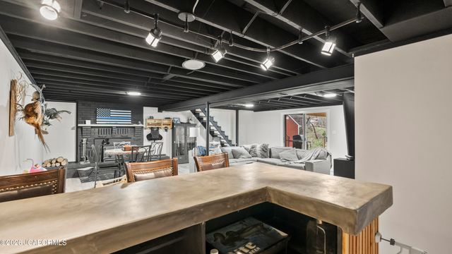 246 LANDWEHR HILLS ROAD, Jefferson City, MO 65101