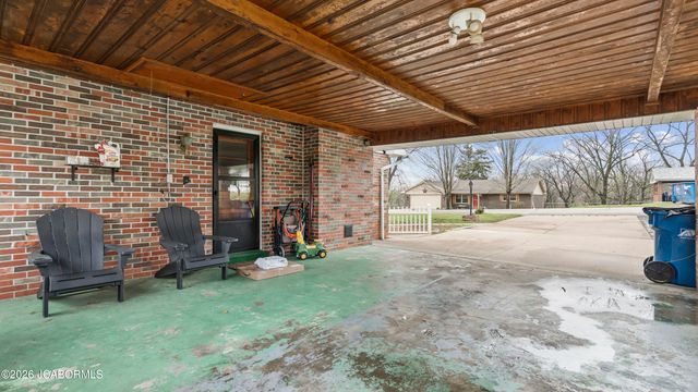 246 LANDWEHR HILLS ROAD, Jefferson City, MO 65101