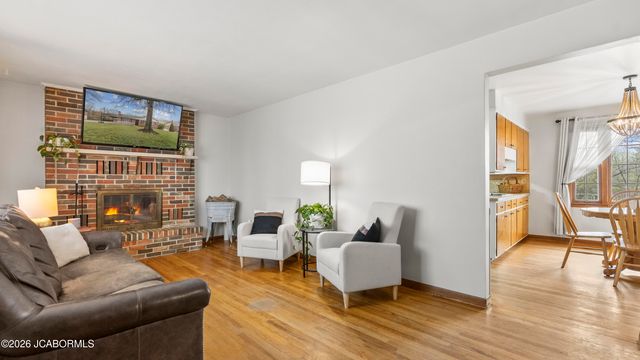 246 LANDWEHR HILLS ROAD, Jefferson City, MO 65101