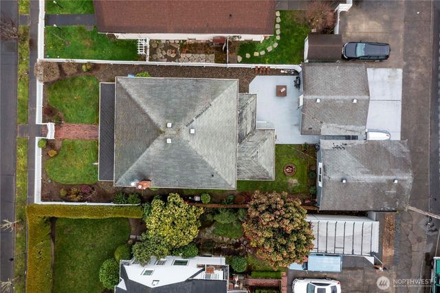 128 5th Avenue NW, Puyallup, WA 98371