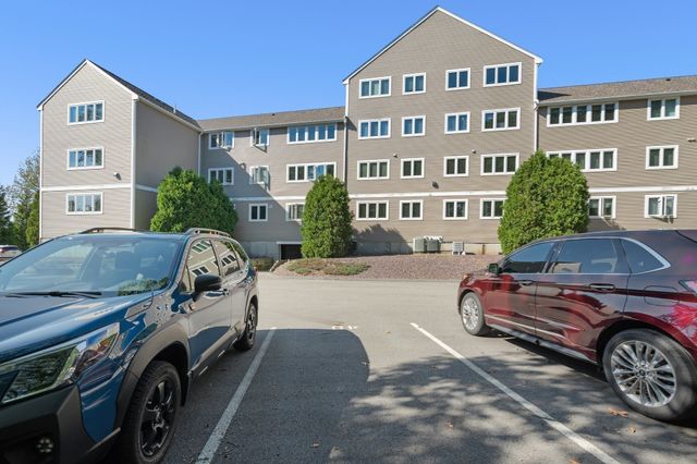 38 Dunham Road 204, Beverly, MA 01915