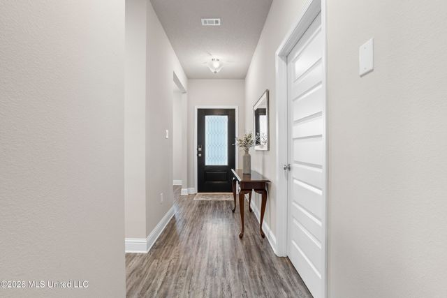 7336 Shearwater Way, Ocean Springs, MS 39564