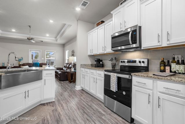 7336 Shearwater Way, Ocean Springs, MS 39564