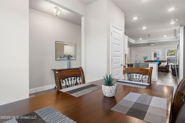 7336 Shearwater Way, Ocean Springs, MS 39564