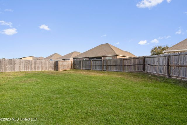 7336 Shearwater Way, Ocean Springs, MS 39564