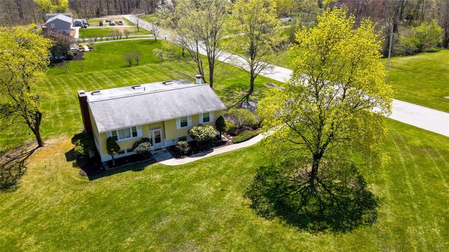 8 Perkinsville Road, Highland, NY 12528