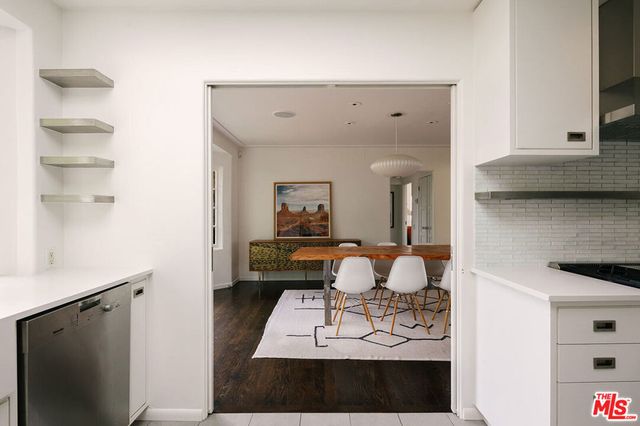 4217 Cromwell Avenue, Los Angeles, CA 90027