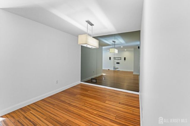 13 Jill Court, Franklin Twsp, NJ 08873