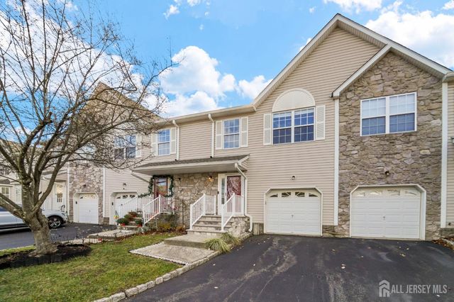 13 Jill Court, Franklin Twsp, NJ 08873