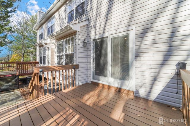 13 Jill Court, Franklin Twsp, NJ 08873