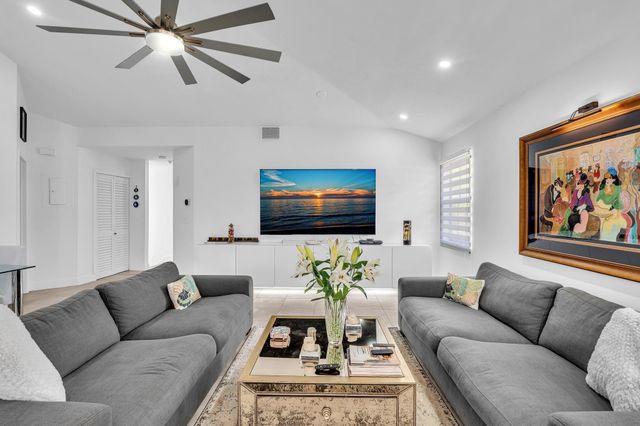 6666 Montego Bay Boulevard B, Boca Raton, FL 33433