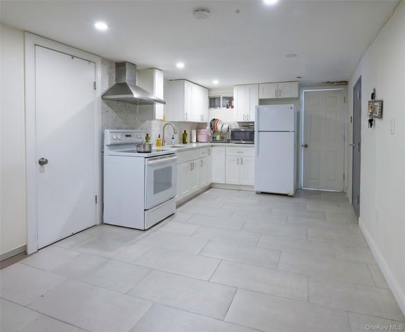 150-07 Reeves Avenue, Flushing, NY 11367