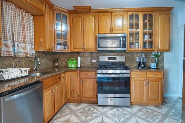 150-07 Reeves Avenue, Flushing, NY 11367