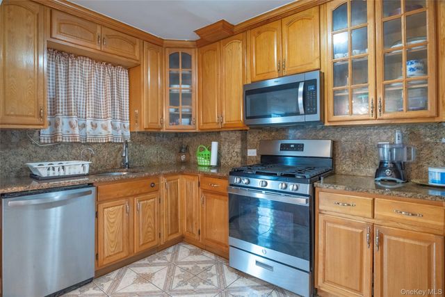 150-07 Reeves Avenue, Flushing, NY 11367