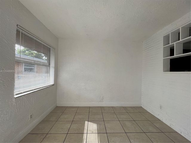 3028 NW 2nd St, Pompano Beach, FL 33069