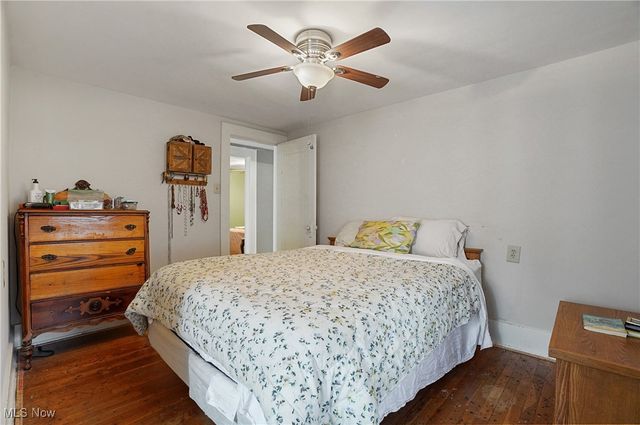 1128 Sackett Avenue, Cuyahoga Falls, OH 44223