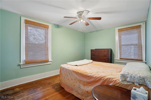 1128 Sackett Avenue, Cuyahoga Falls, OH 44223