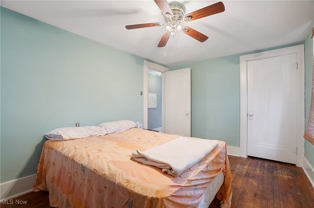 1128 Sackett Avenue, Cuyahoga Falls, OH 44223