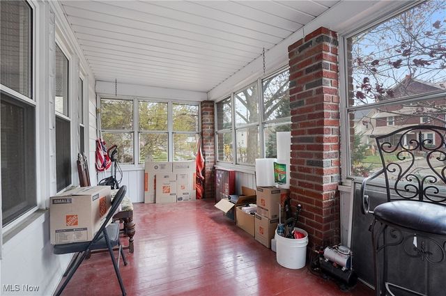 1128 Sackett Avenue, Cuyahoga Falls, OH 44223