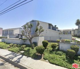 810 W Compton Boulevard 16, Compton, CA 90220